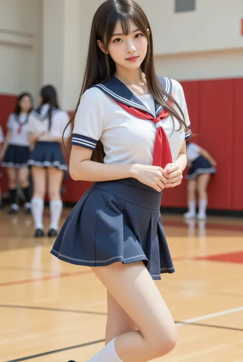 小孩半夜喂女生吃困吧：温暖与童趣的瞬间